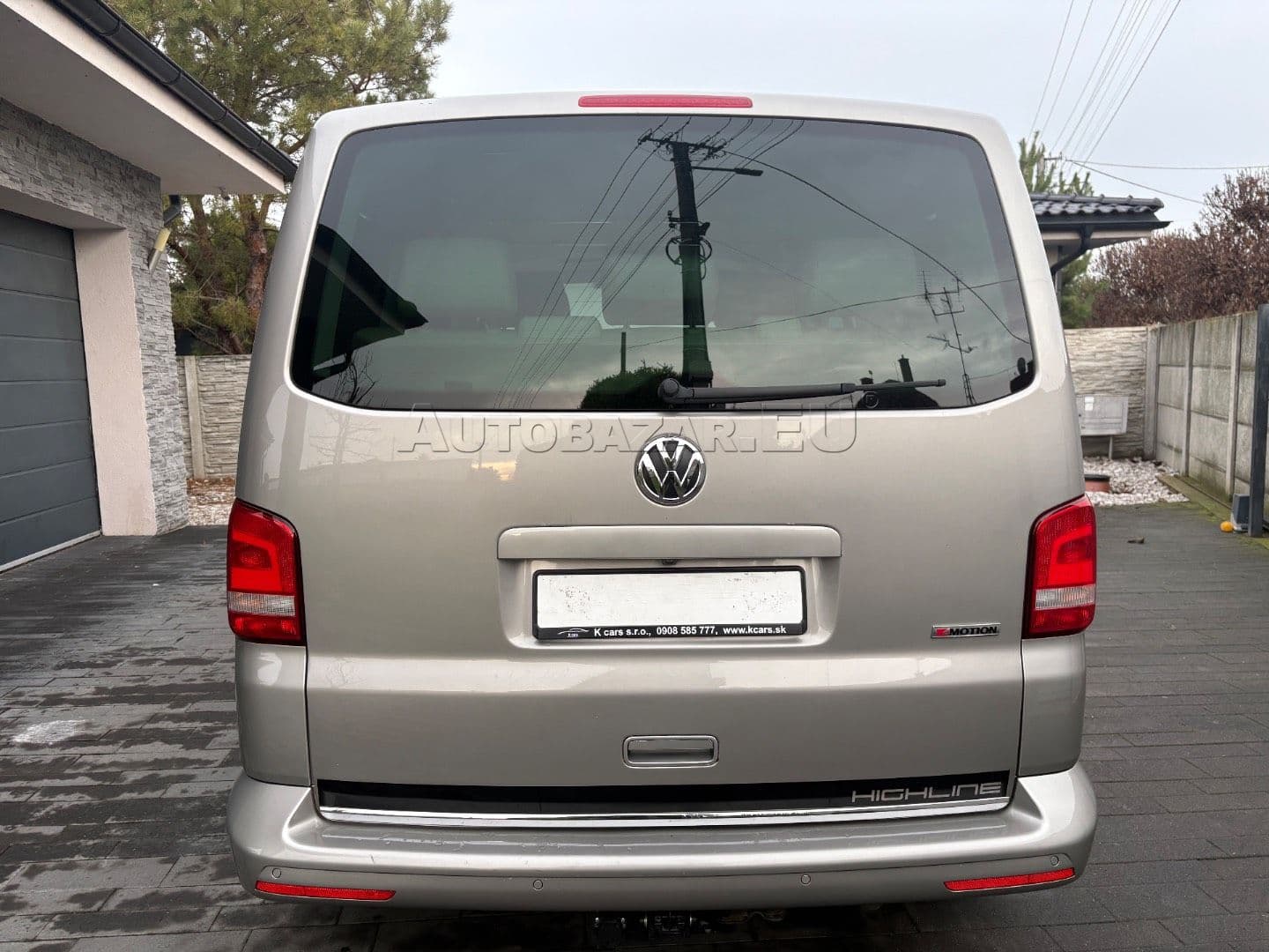 Volkswagen Multivan thumb 9