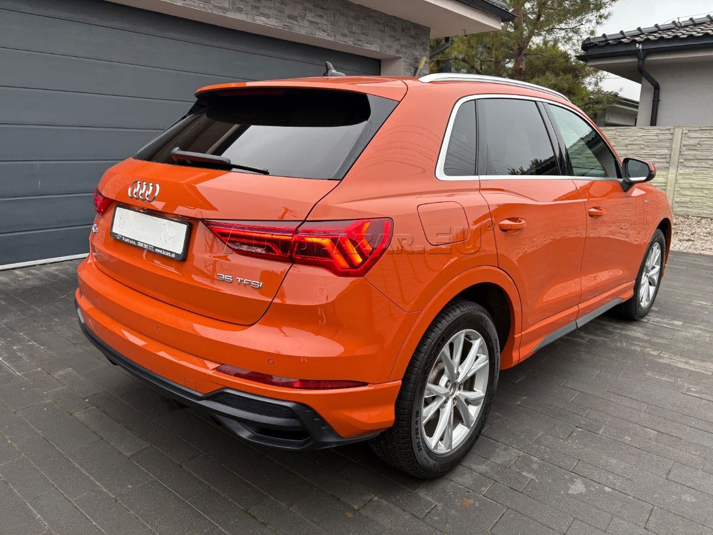 Audi Q3 thumb 10