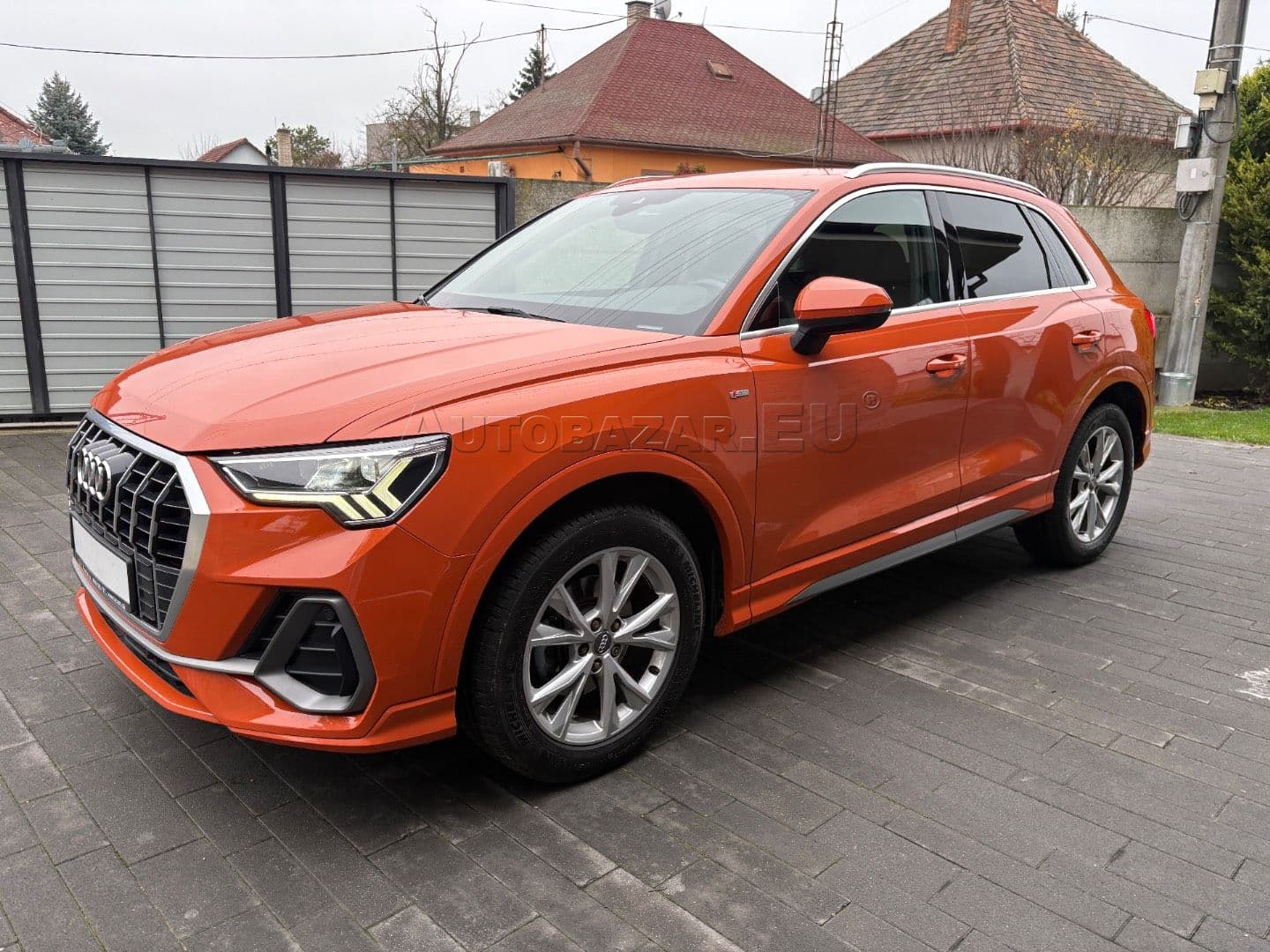 Audi Q3 thumb 6