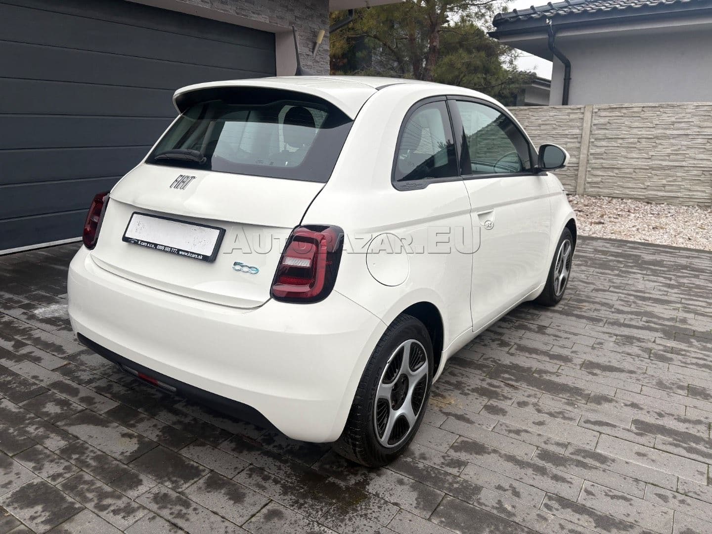 Fiat 500 500e 42kWh Icon thumb 9
