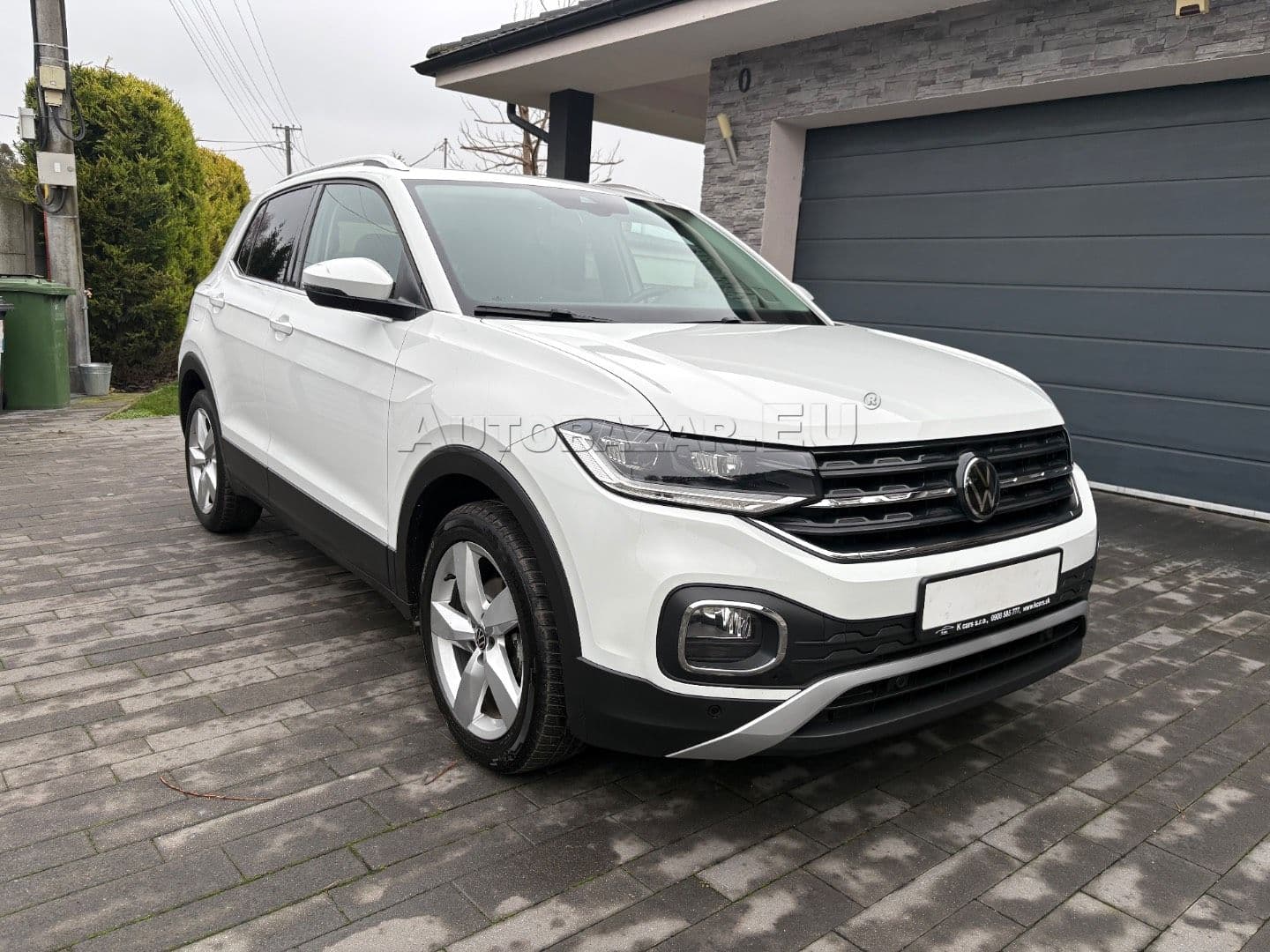 Volkswagen T-Cross thumb 2