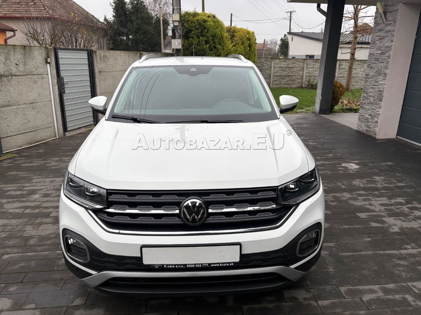 Volkswagen T-Cross thumb 4