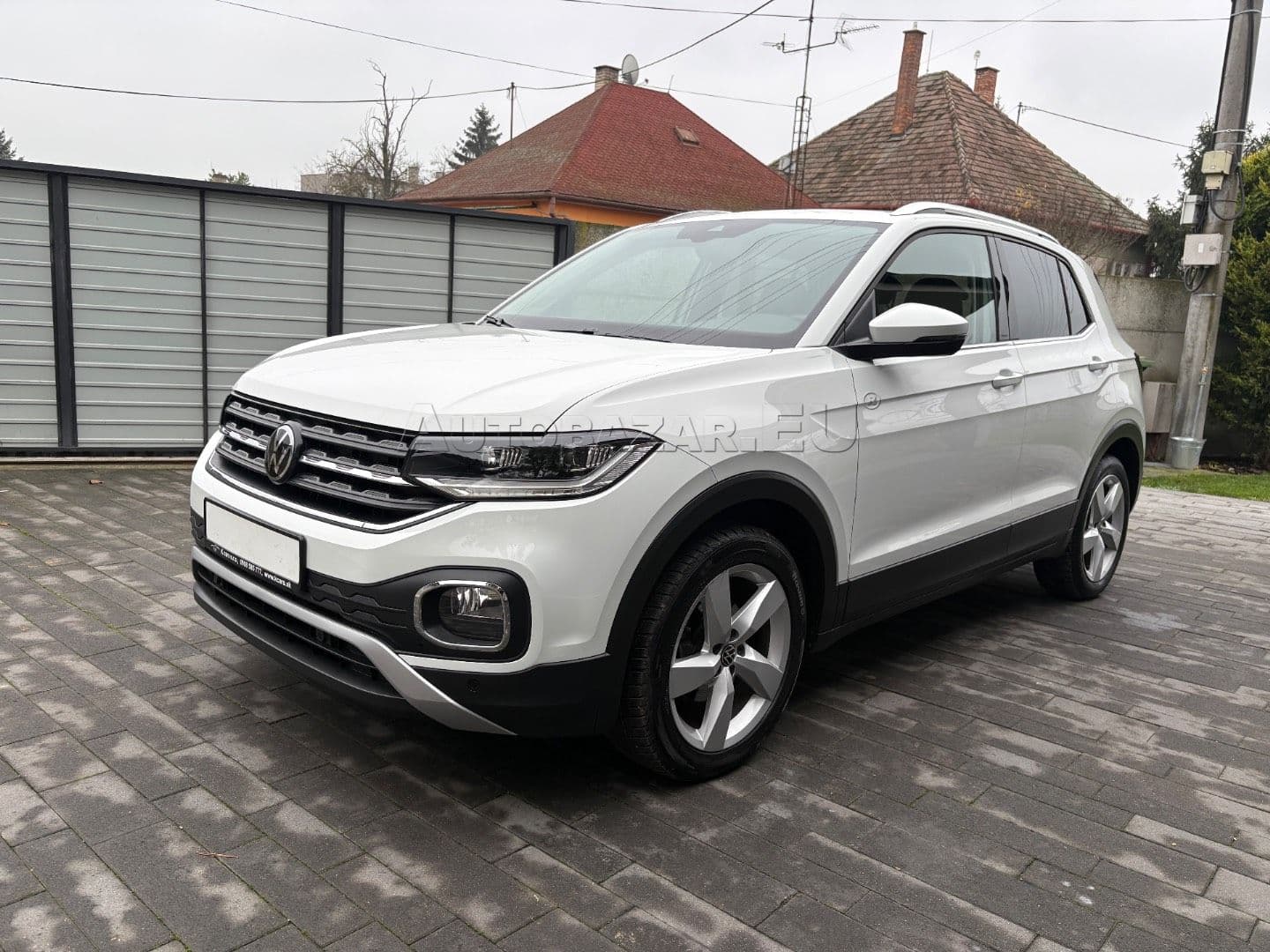 Volkswagen T-Cross thumb 5