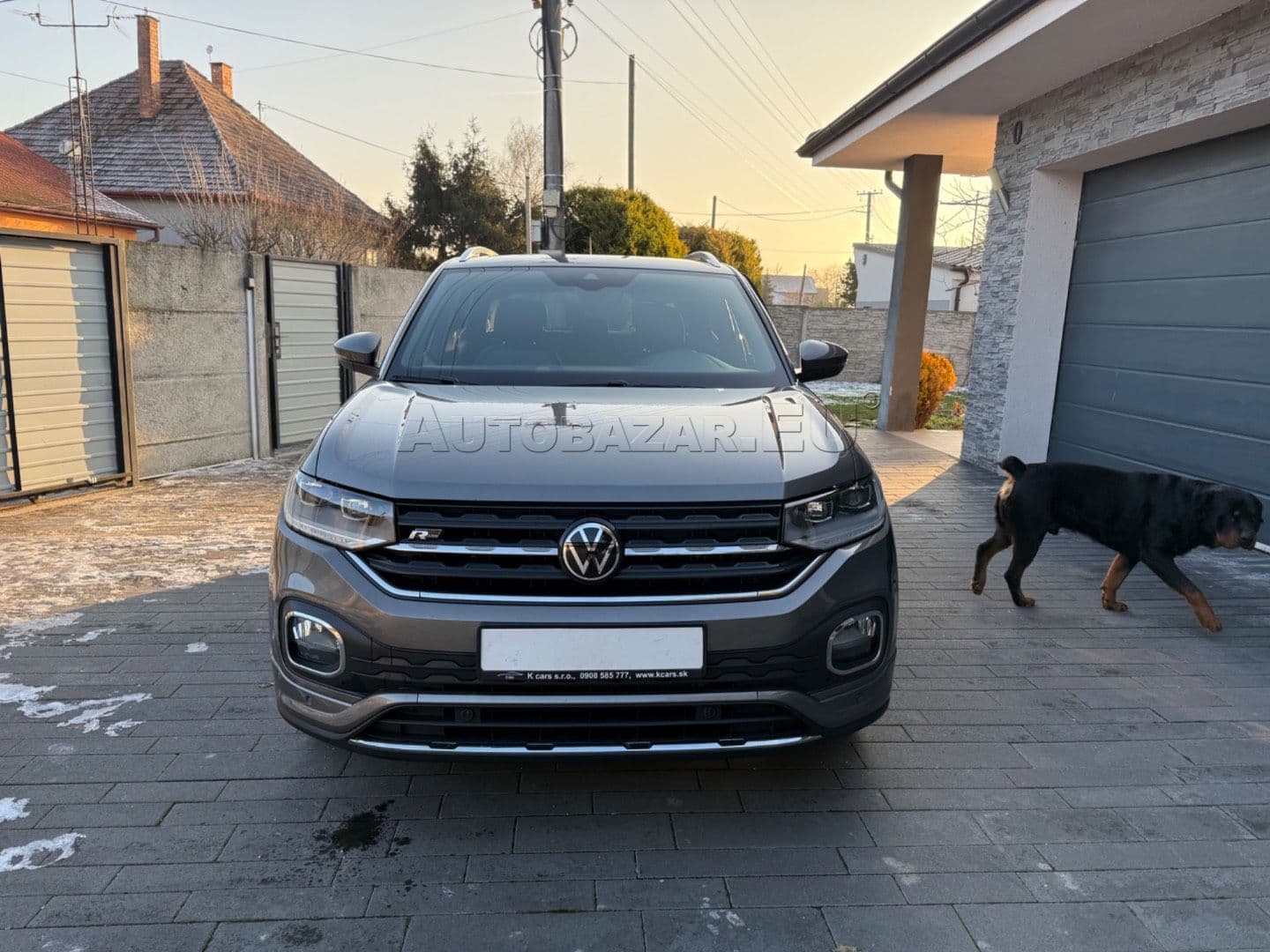 Volkswagen T-Cross thumb 2