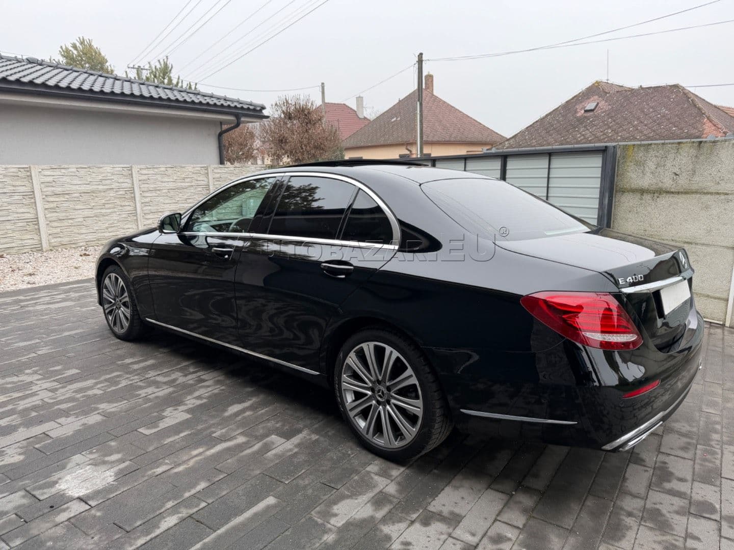 Mercedes-Benz E trieda Sedan thumb 6