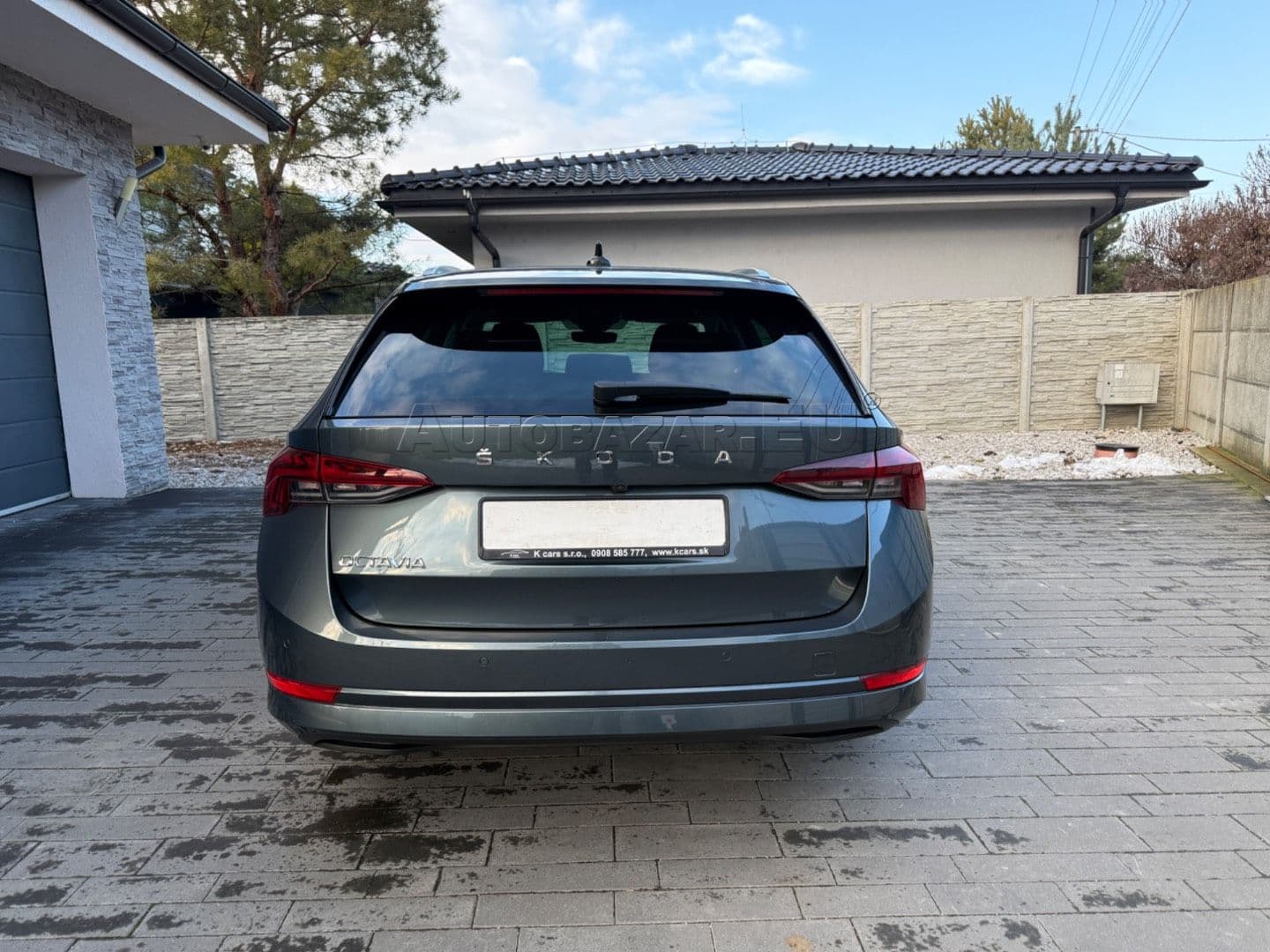 Škoda Octavia Combi thumb 6
