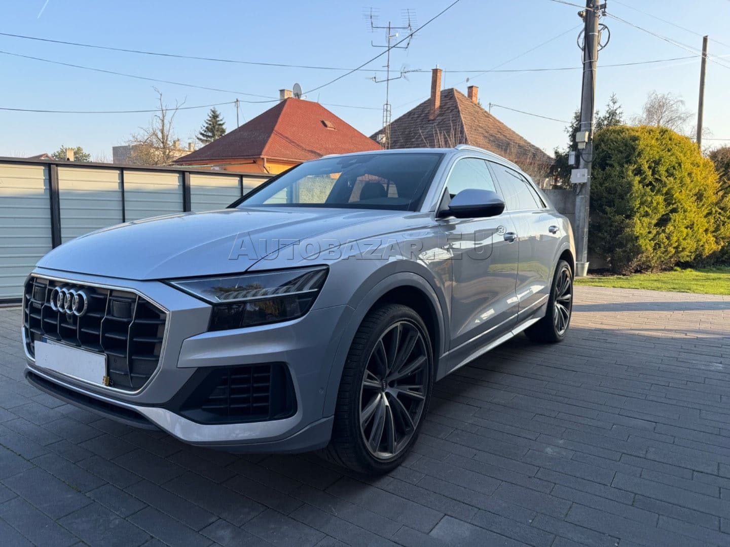 Audi Q8 thumb 4