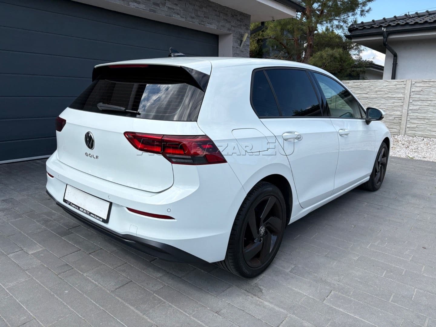 Volkswagen Golf thumb 10
