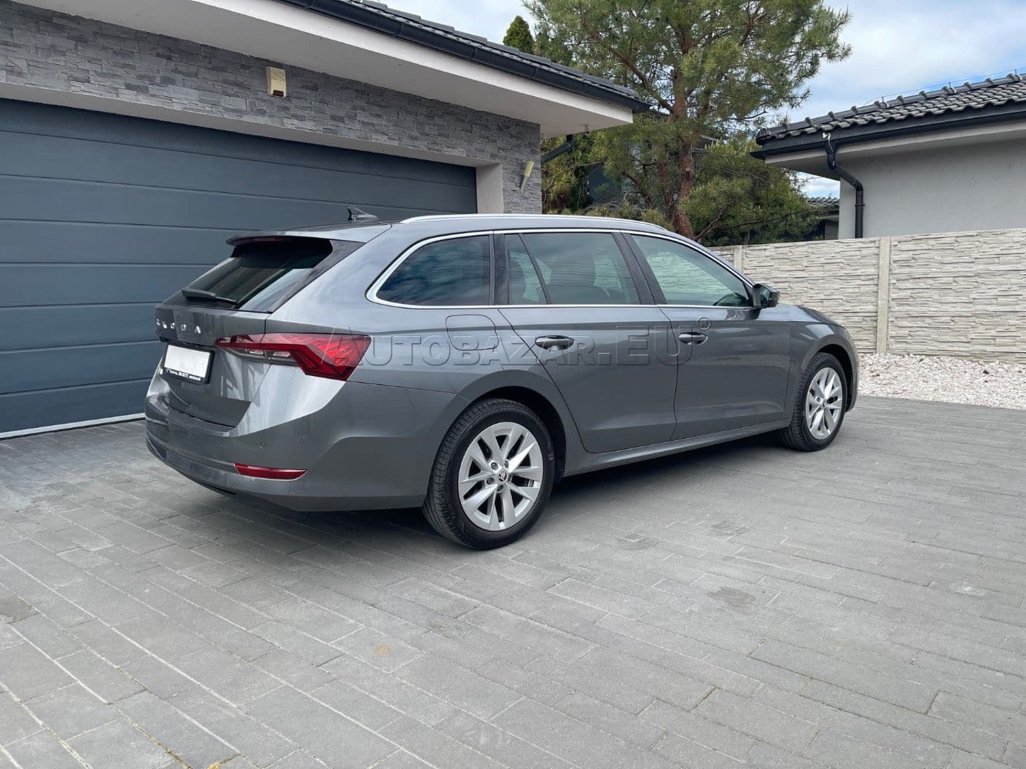 Škoda Octavia Combi 2.0 TDI SCR Style DSG thumb 9