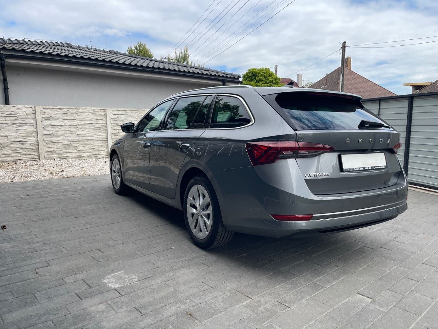 Škoda Octavia Combi 2.0 TDI SCR Style DSG thumb 6
