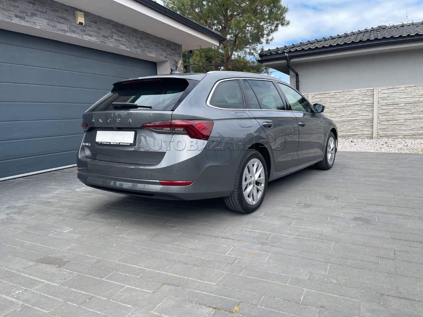 Škoda Octavia Combi 2.0 TDI SCR Style DSG thumb 8