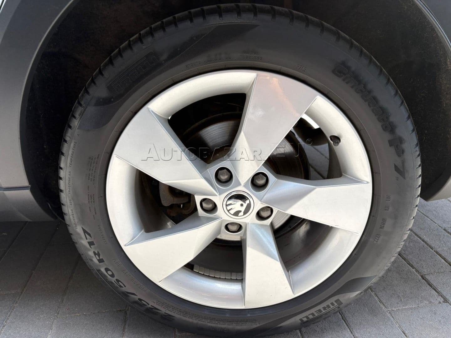Škoda Octavia 2.0 TDI Scout  DSG 4x4, 135kW, A7, 5d. {2017 - 2020} thumb 10