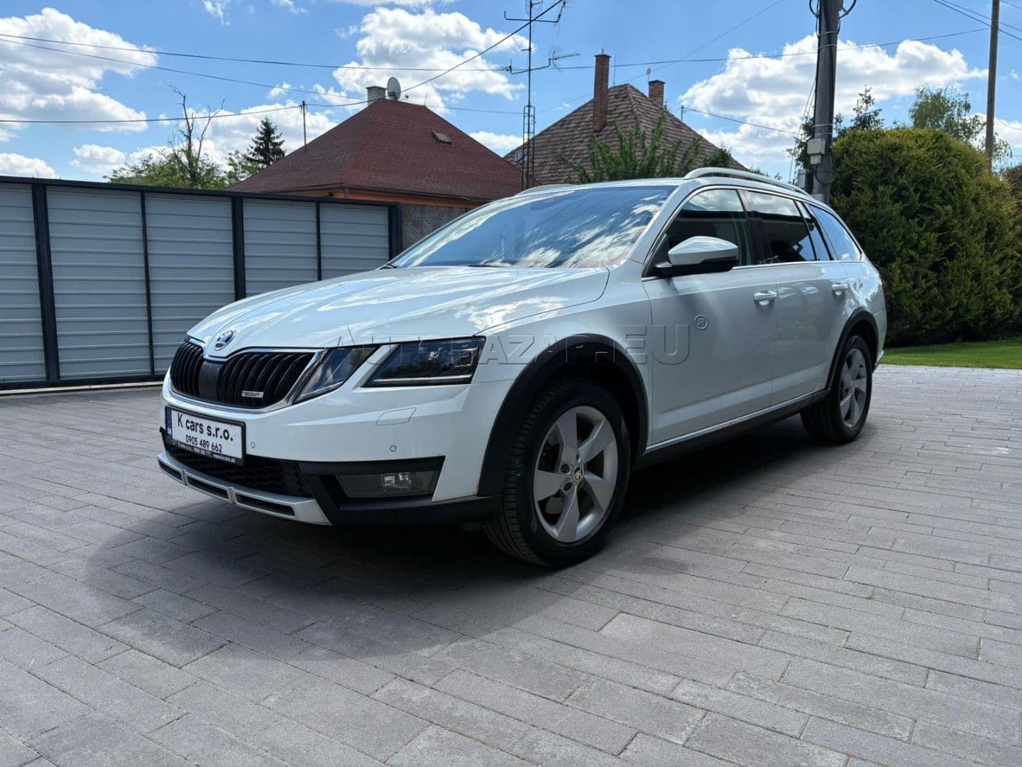 Škoda Octavia 2.0 TDI Scout  DSG 4x4, 135kW, A7, 5d. {2017 - 2020} thumb 4