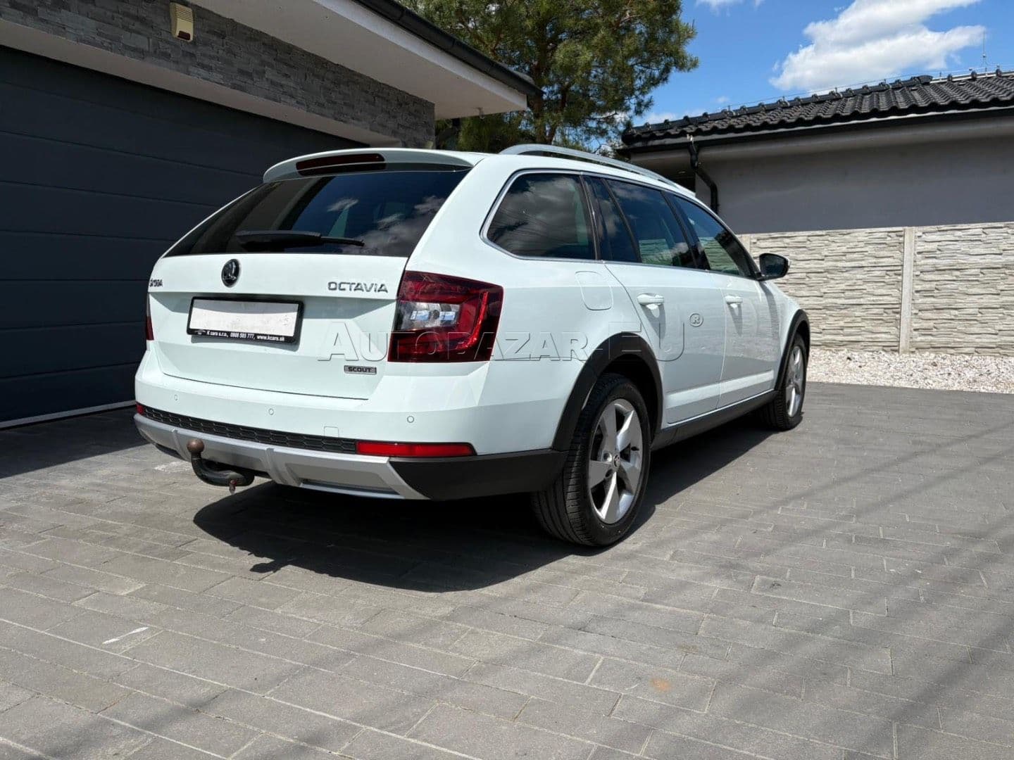 Škoda Octavia 2.0 TDI Scout  DSG 4x4, 135kW, A7, 5d. {2017 - 2020} thumb 8