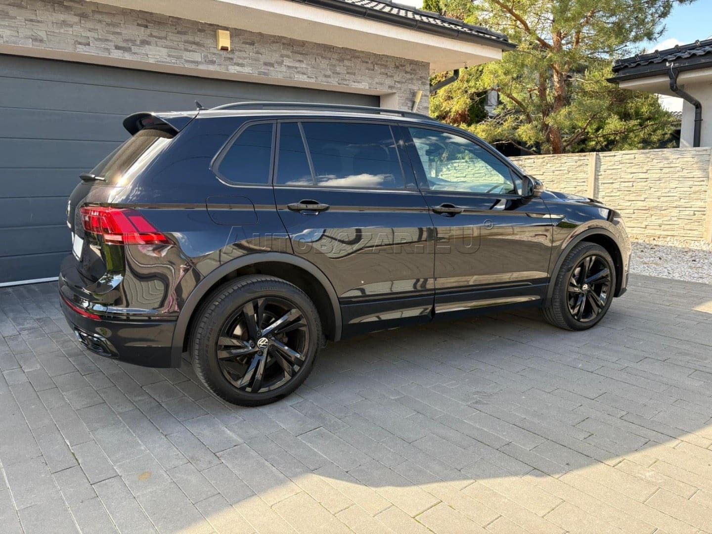 Volkswagen Tiguan 2.0 TDI EVO R-Line 4Motion DSG thumb 9