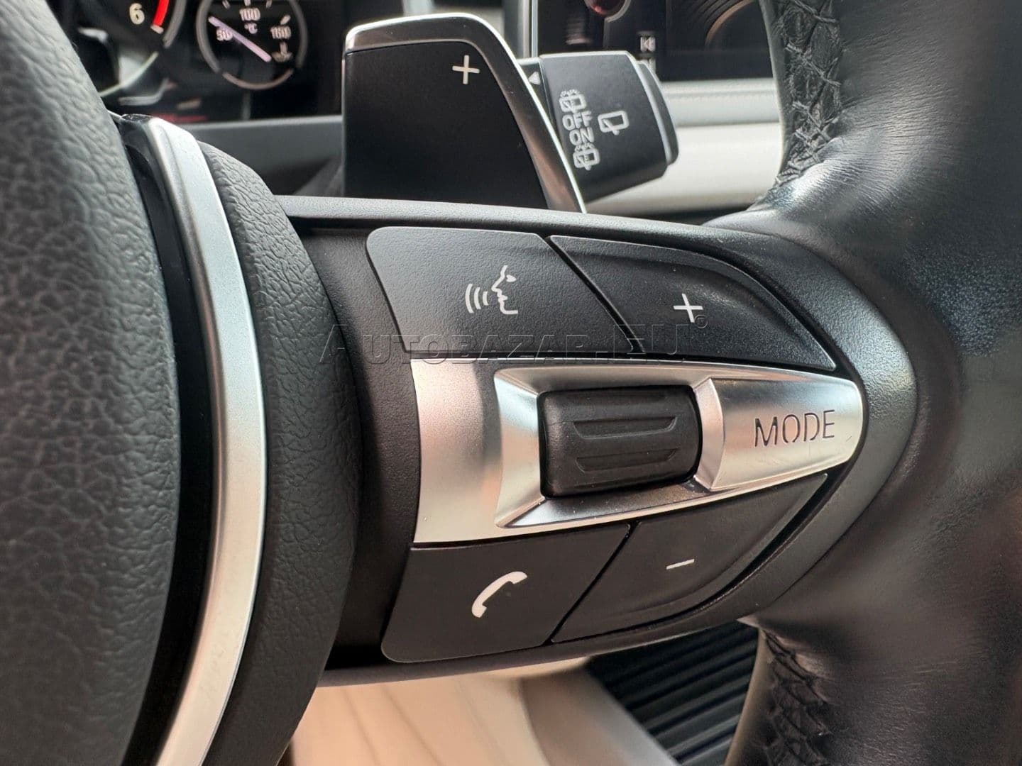 BMW X5 xDrive40d A/T thumb 17