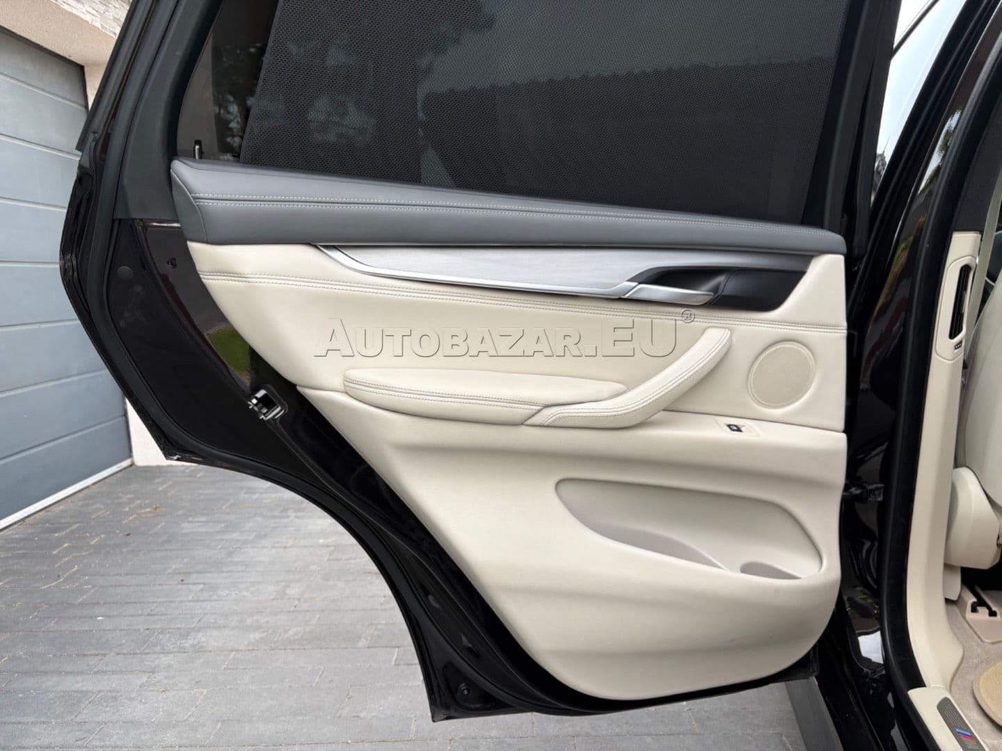 BMW X5 xDrive40d A/T thumb 25