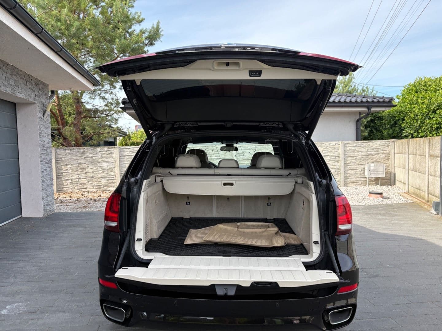 BMW X5 xDrive40d A/T thumb 35