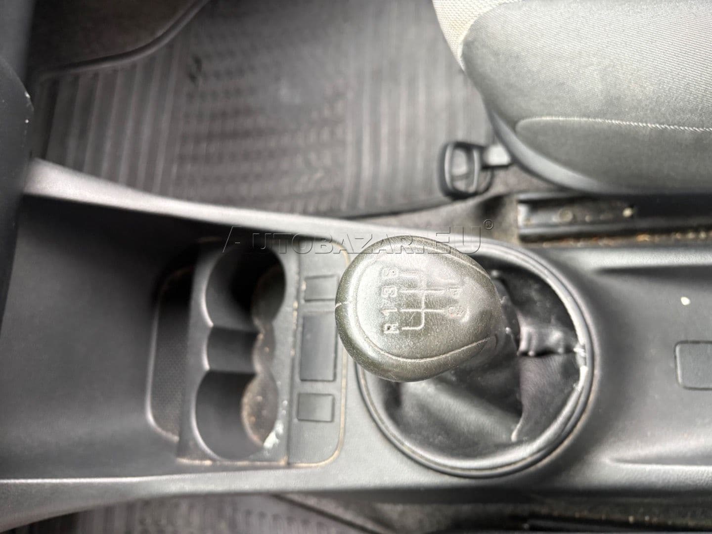 Škoda Fabia 1.2 HTP thumb 14