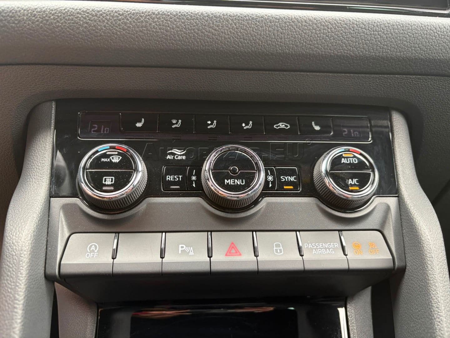 Škoda Kodiaq 2.0 TDI SCR EVO 200 Sportline 4x4 DSG thumb 27
