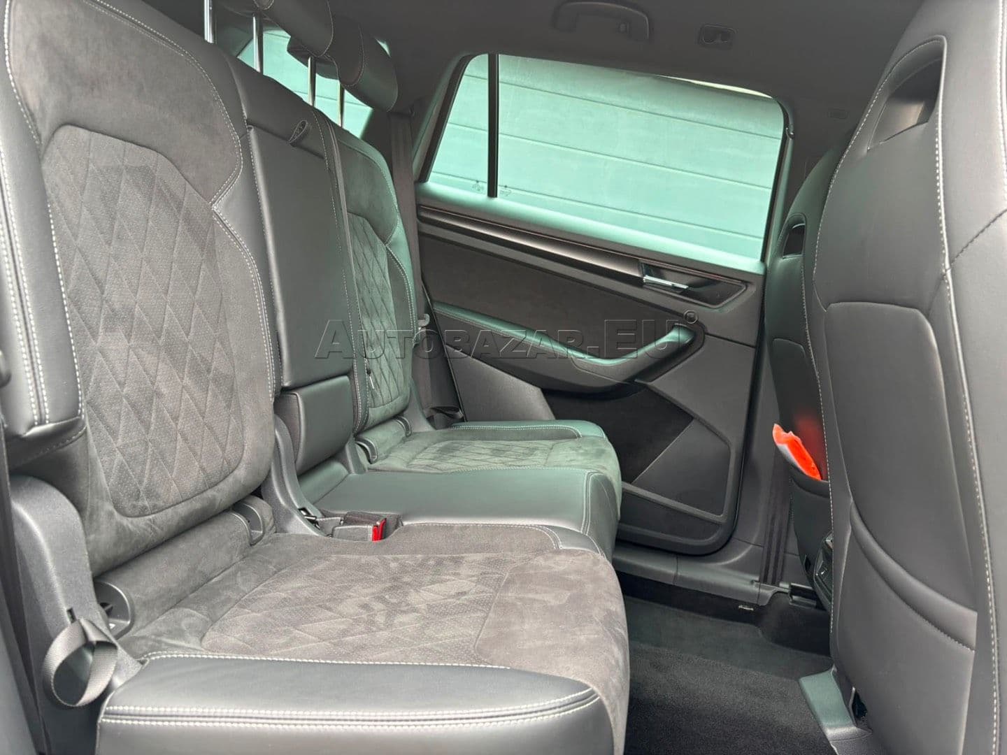 Škoda Kodiaq 2.0 TDI SCR EVO 200 Sportline 4x4 DSG thumb 38