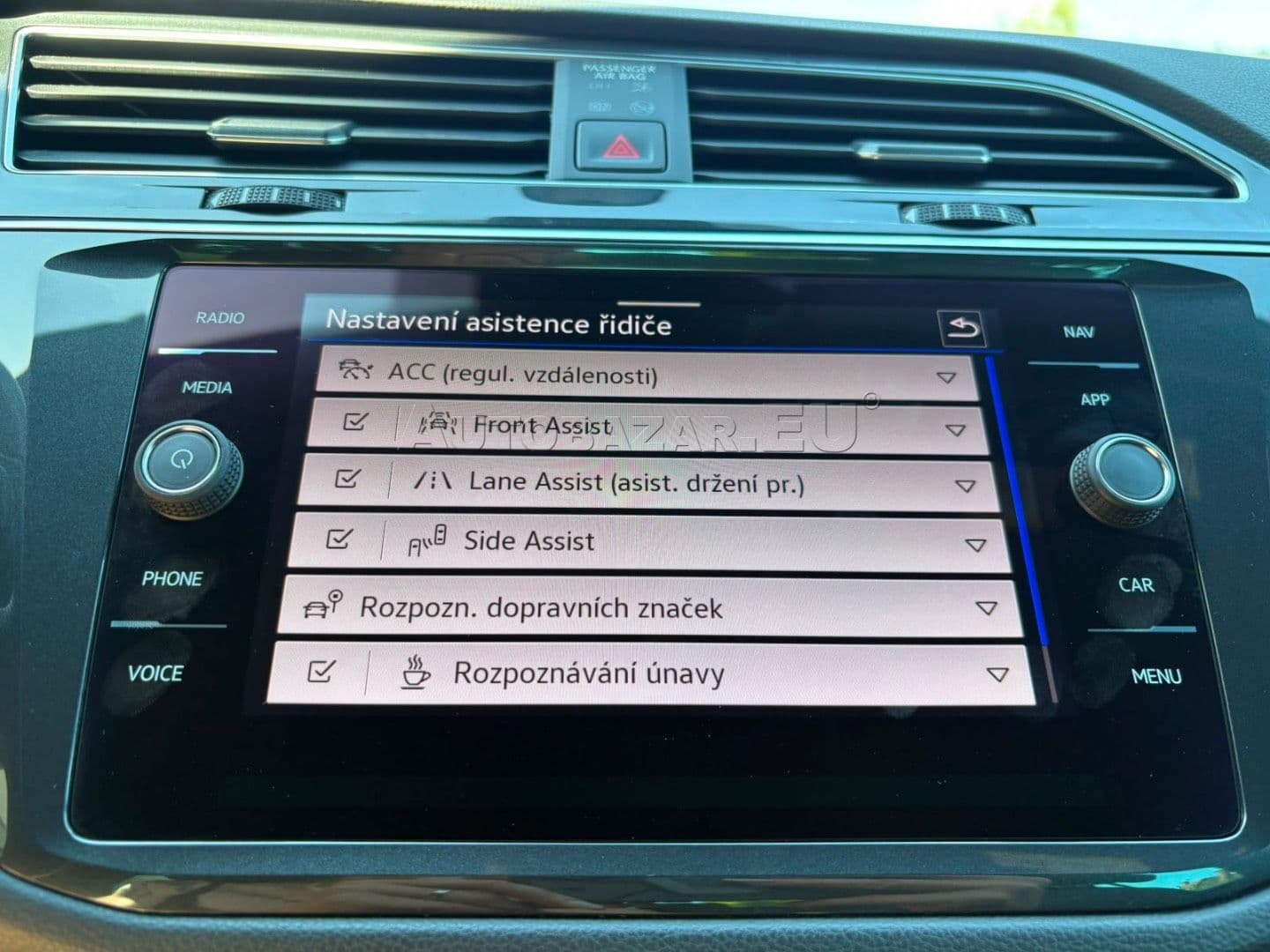 Volkswagen Tiguan 2.0 TDI EVO R-Line 4Motion DSG thumb 27