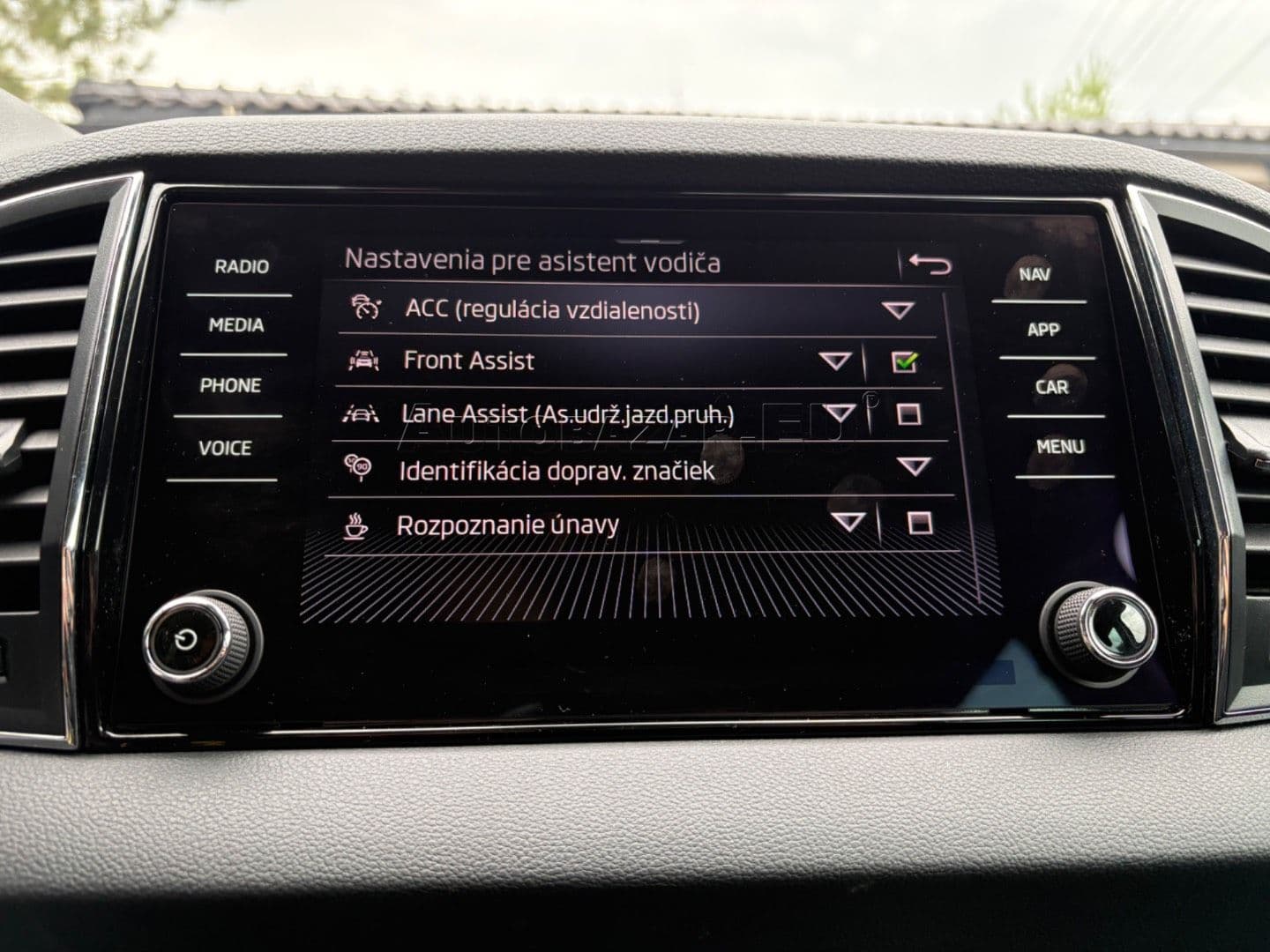 Škoda Karoq 2.0 TDI EVO Ambition DSG thumb 26