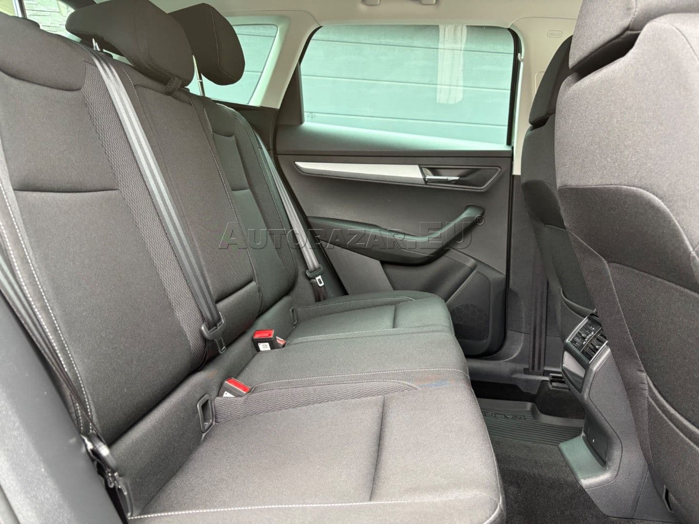 Škoda Karoq 2.0 TDI EVO Ambition DSG thumb 30