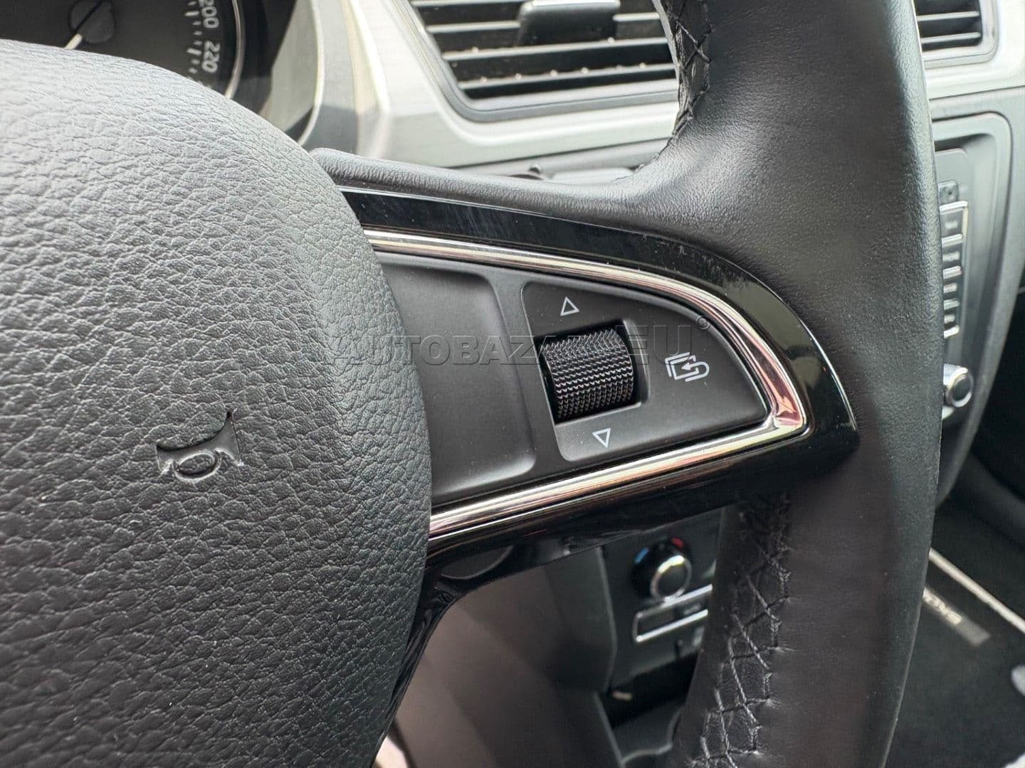 Škoda Rapid 1.2 TSI Style thumb 19