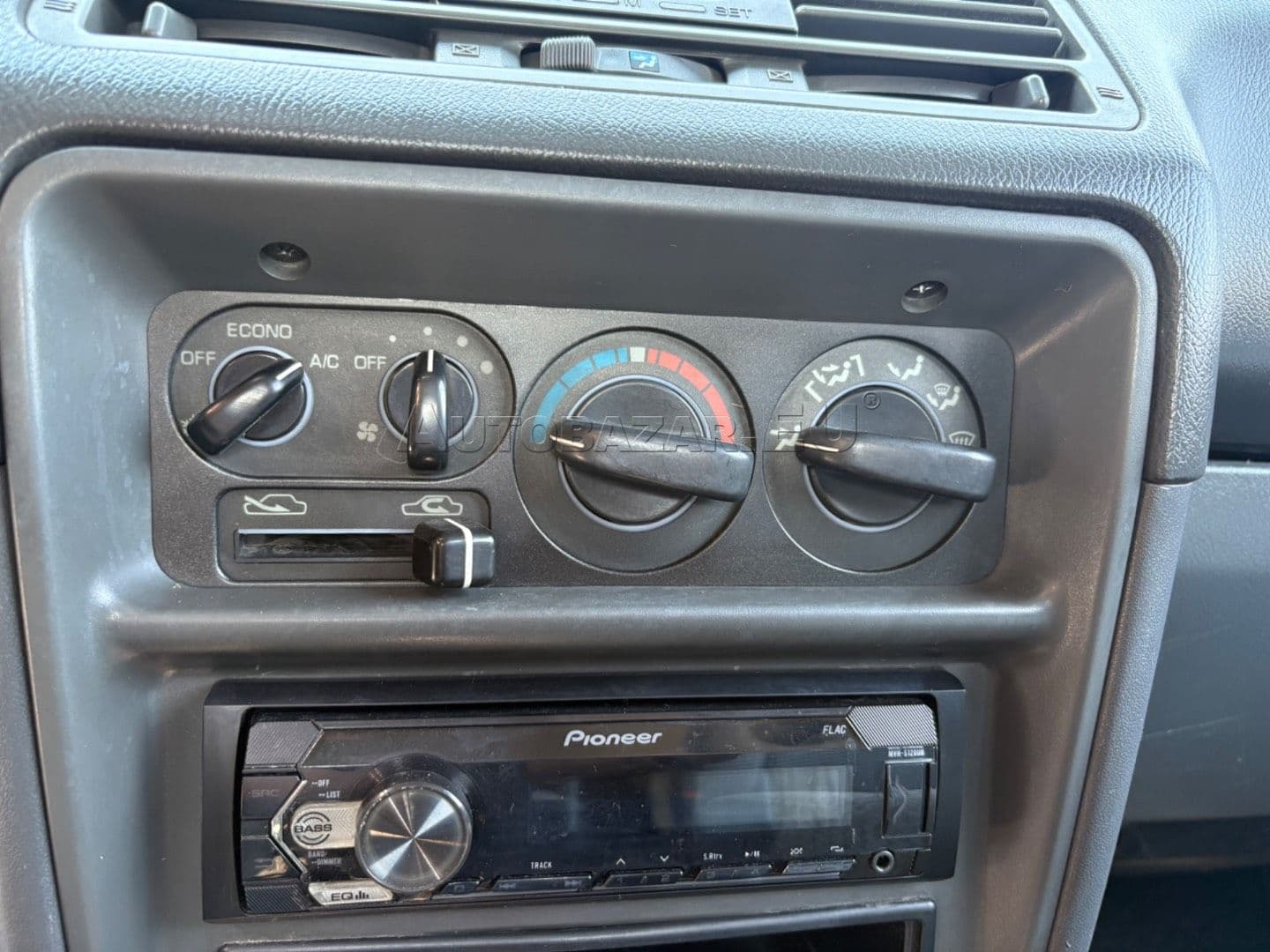 Mitsubishi Pajero 2.8 TD GLS 2AB thumb 17