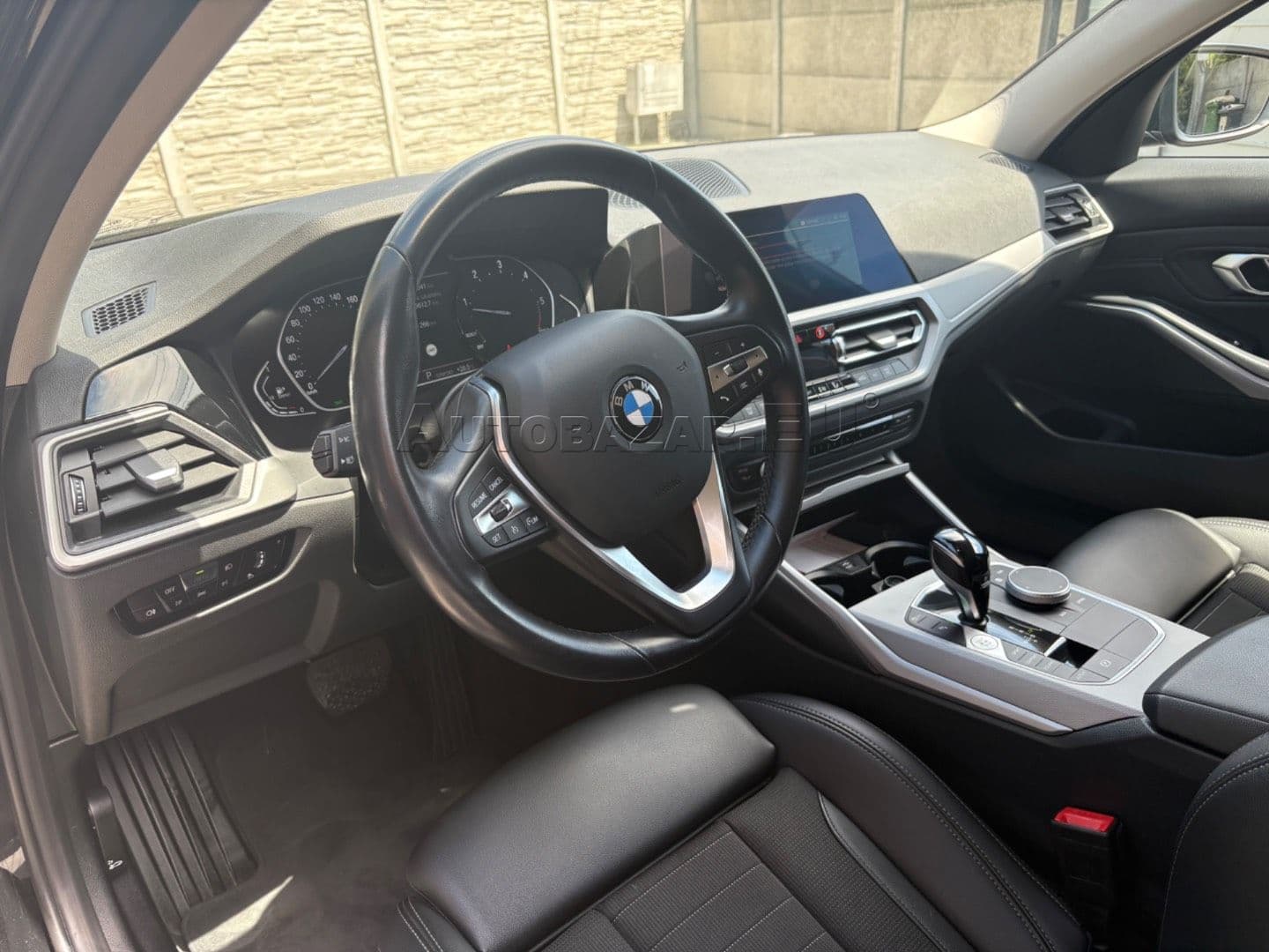 BMW Rad 3 318d mHEV A/T thumb 16