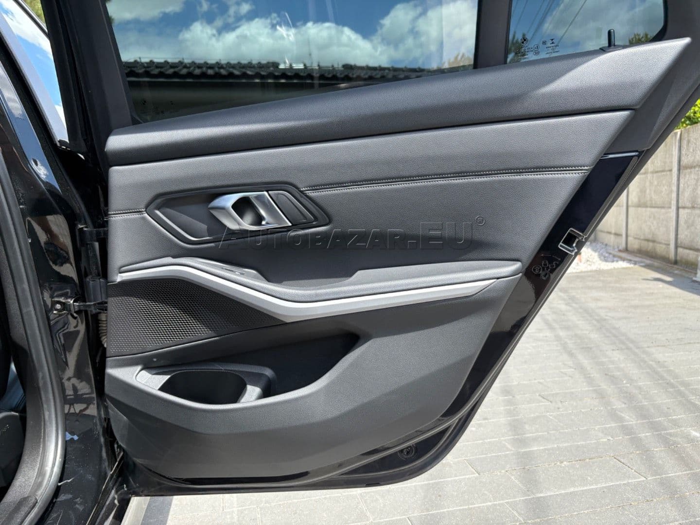 BMW Rad 3 318d mHEV A/T thumb 31