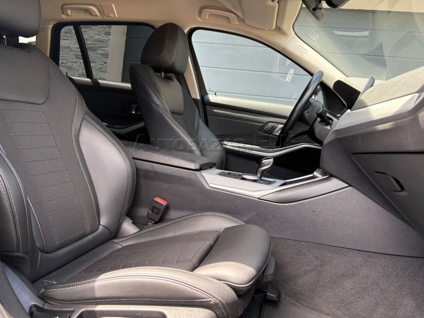 BMW Rad 3 318d mHEV A/T thumb 34