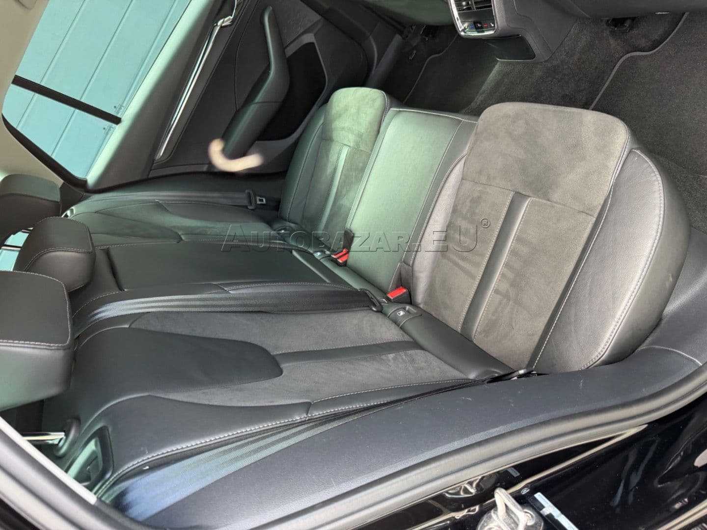 Škoda Octavia Combi thumb 36