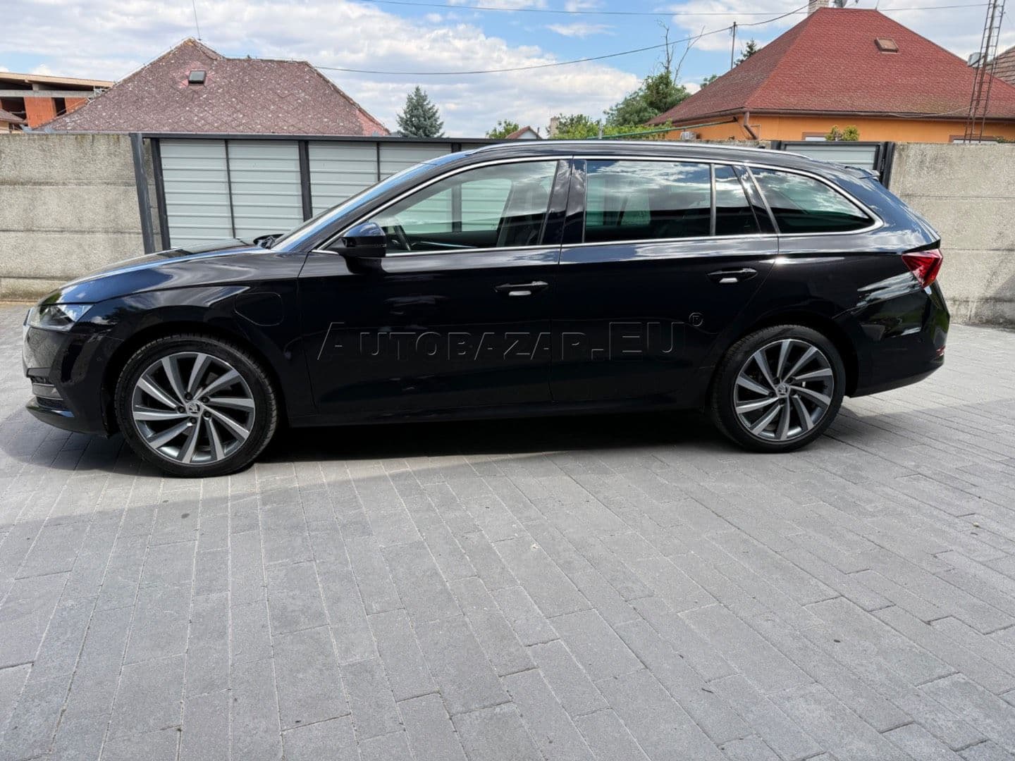 Škoda Octavia Combi thumb 7