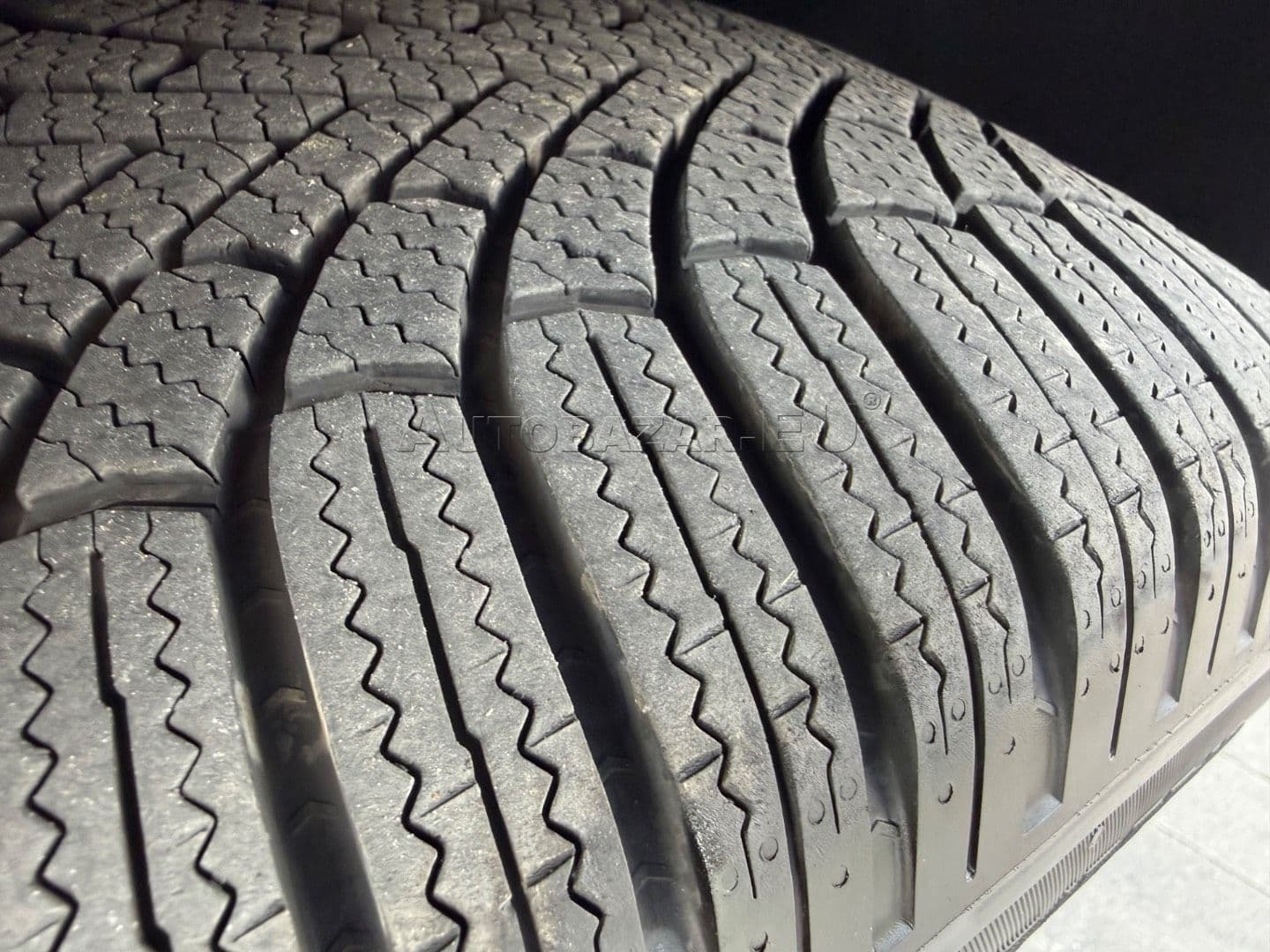 Volkswagen Tiguan thumb 17
