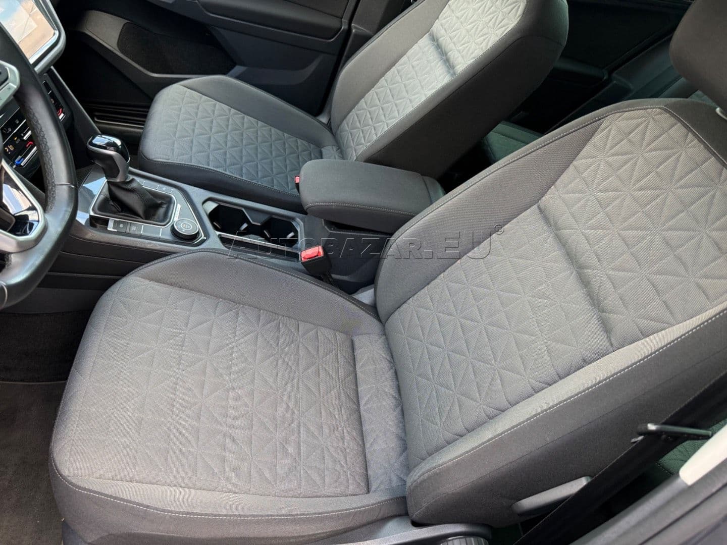 Volkswagen Tiguan thumb 19