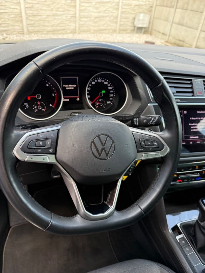 Volkswagen Tiguan thumb 24