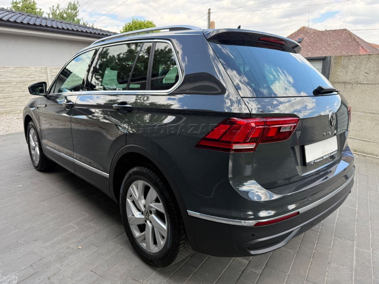 Volkswagen Tiguan thumb 7