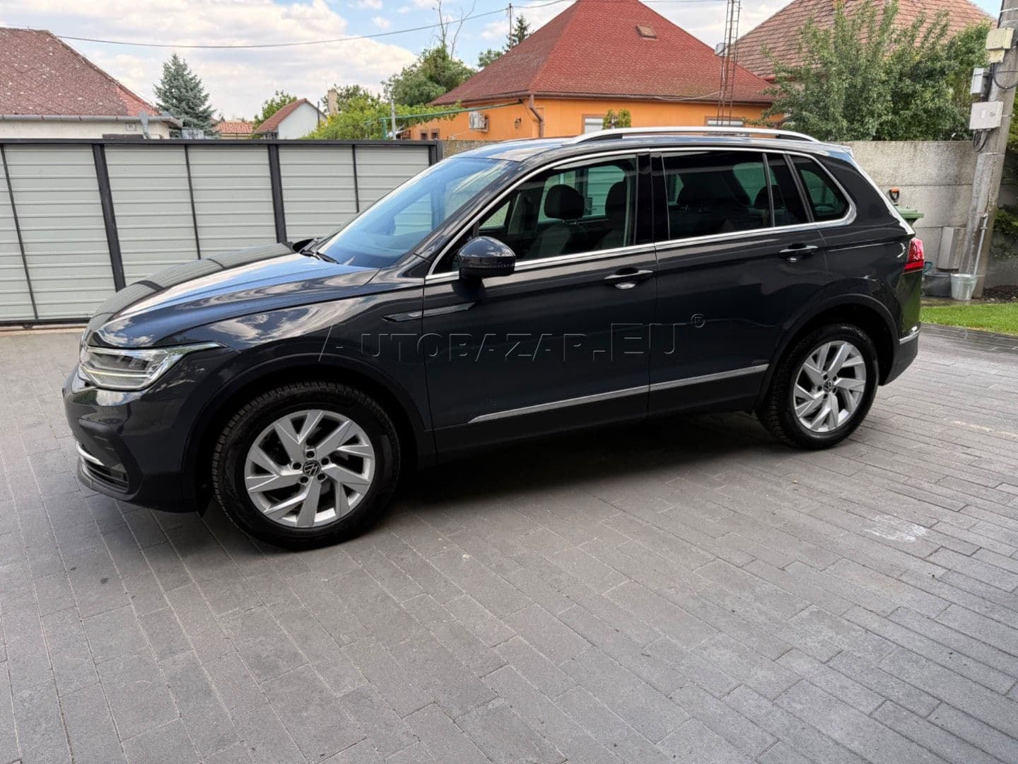 Volkswagen Tiguan thumb 8